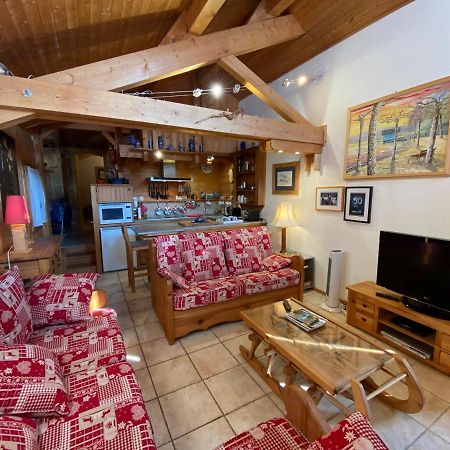 Chalet Les Chouettes Thones Exterior photo