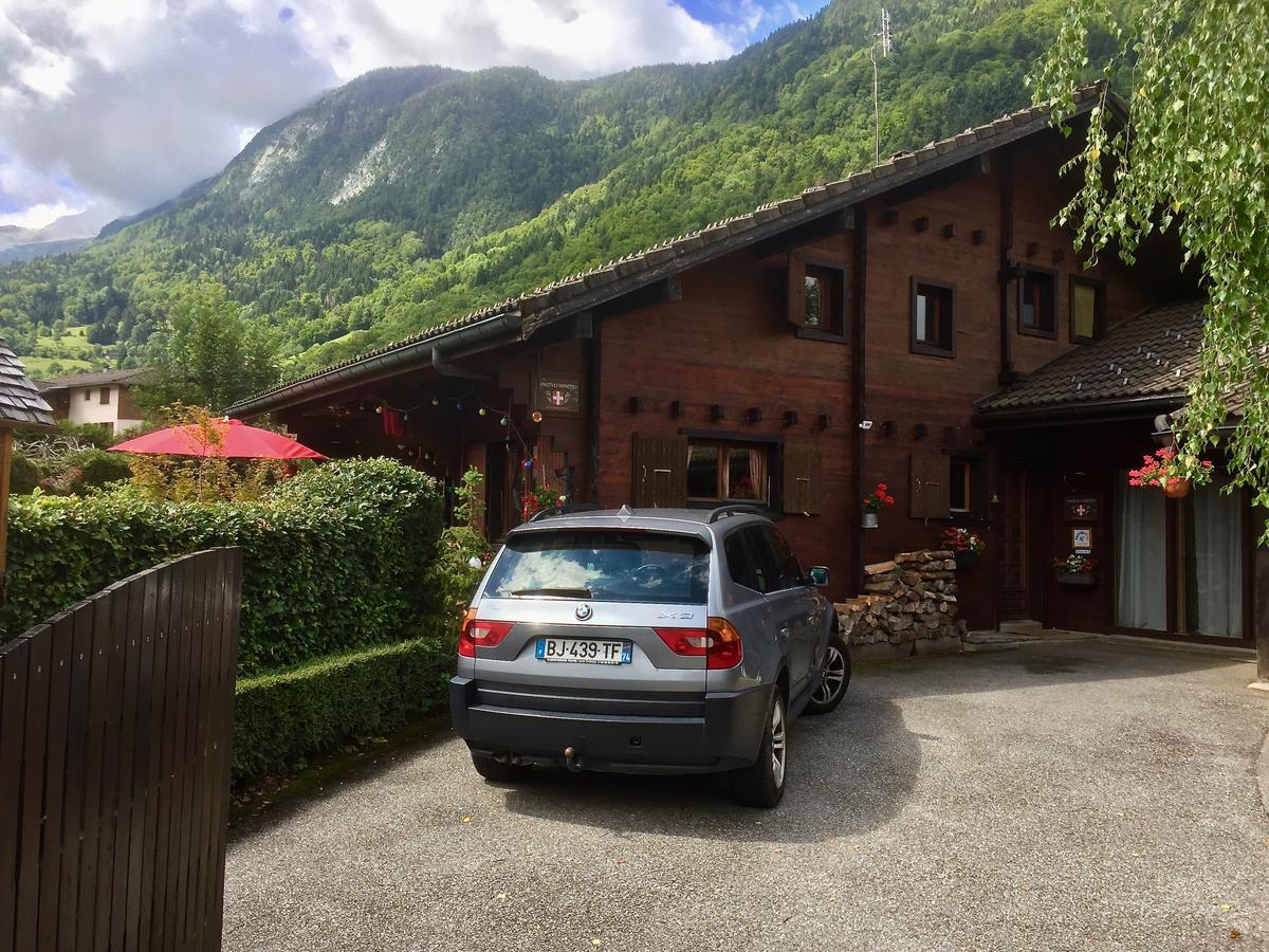 Chalet Les Chouettes Thones Exterior photo